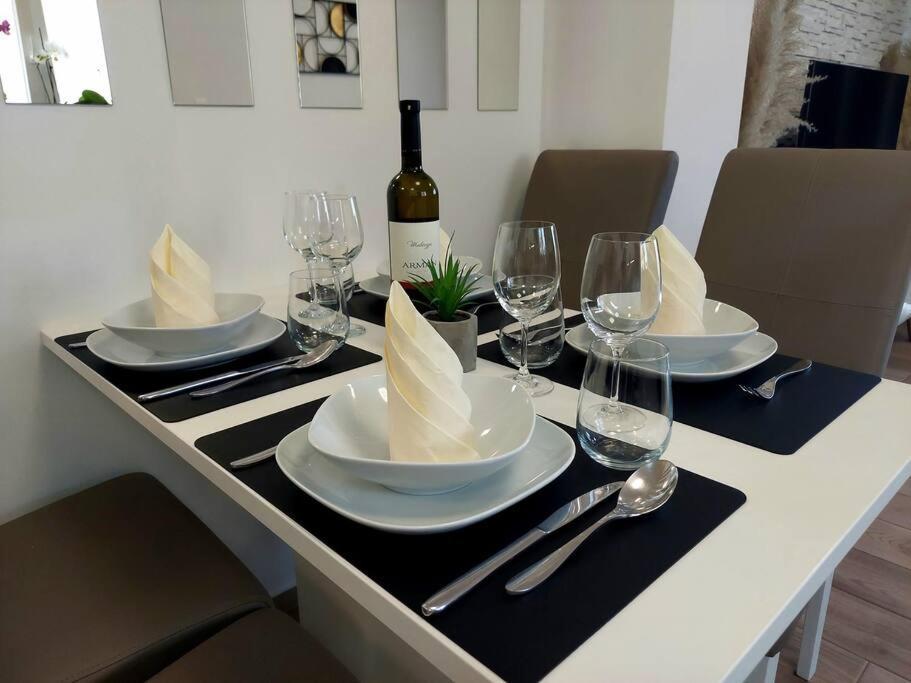 Valux Apartman Pula Dış mekan fotoğraf