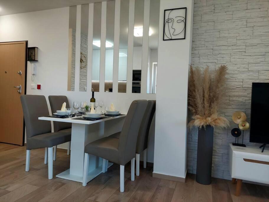 Valux Apartman Pula Dış mekan fotoğraf