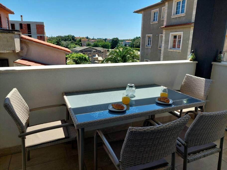 Valux Apartman Pula Dış mekan fotoğraf