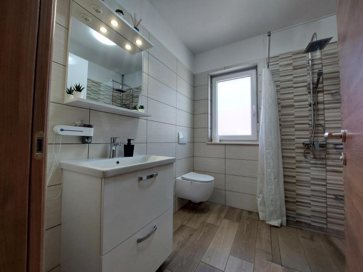 Valux Apartman Pula Dış mekan fotoğraf