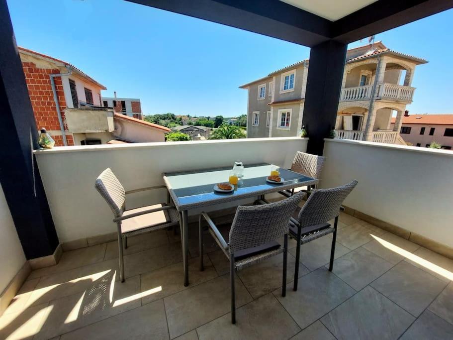 Valux Apartman Pula Dış mekan fotoğraf